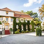 Stadtschloss Hotel 3*