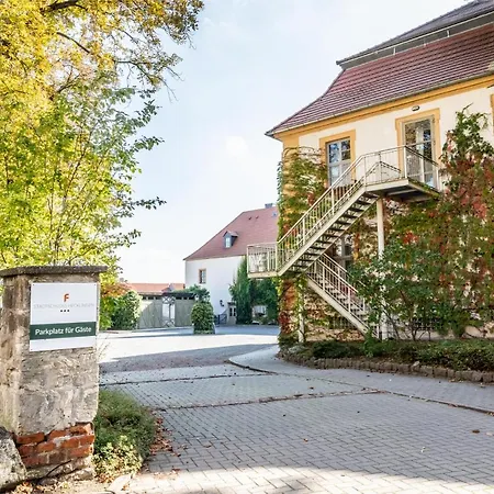 Stadtschloss Hotel Hecklingen (Salzlandkreis)