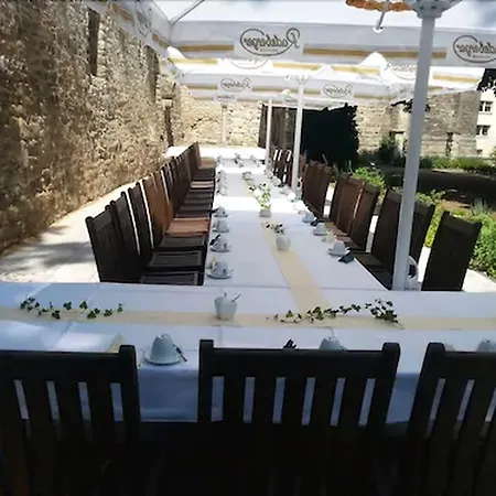 Hotel Stadtschloss 3*