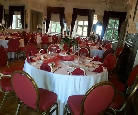 Hotel Stadtschloss Hecklingen***
