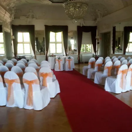 호텔 Stadtschloss 3*