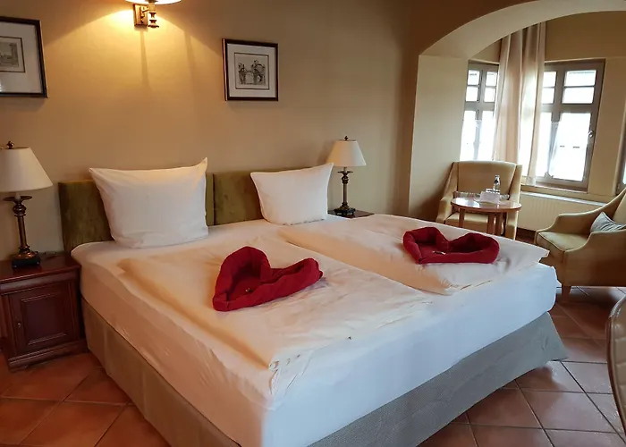 Stadtschloß Hecklingen*** Hotel 3*