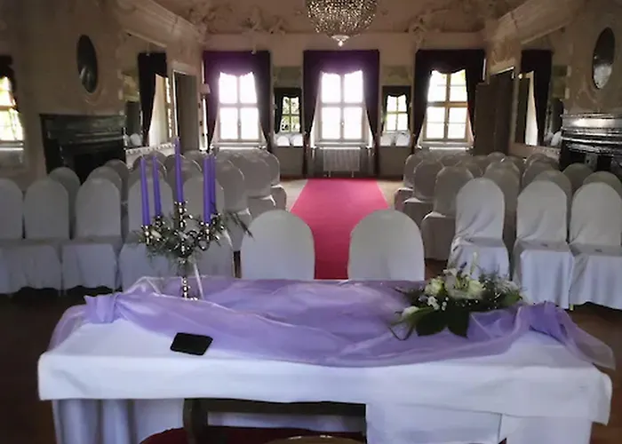 Hotel Stadtschloß Hecklingen*** 3*