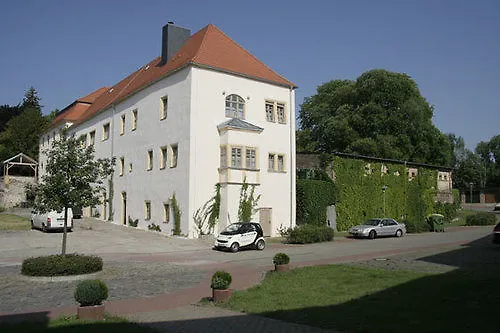 Hotel Stadtschloß Hecklingen***