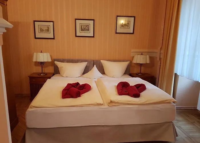 Stadtschloß Hecklingen*** Hecklingen (Salzlandkreis)